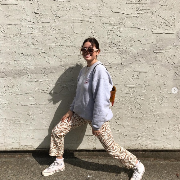 Aritzia Muse Pant Sz 4 - Picture 1 of 5